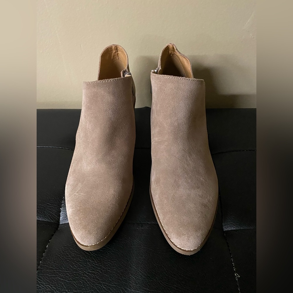 Lucky Brand Women's Boots Size 9.5